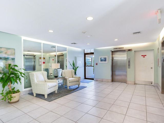 660 ISLAND WAY 202, Clearwater Beach, FL 33767