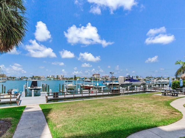 660 ISLAND WAY 202, Clearwater Beach, FL 33767