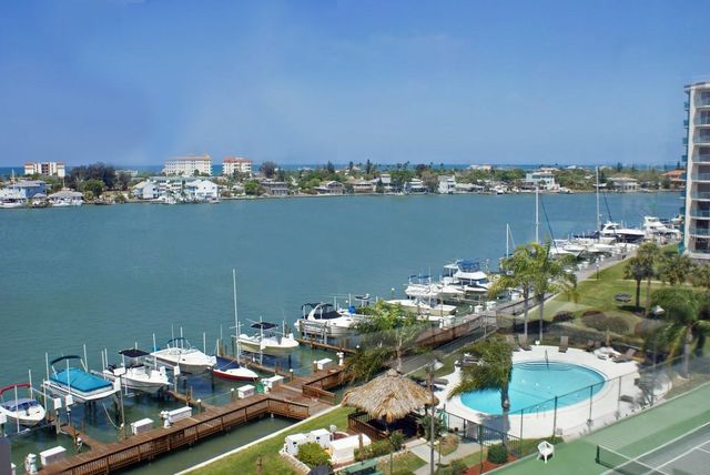 660 ISLAND WAY 202, Clearwater Beach, FL 33767