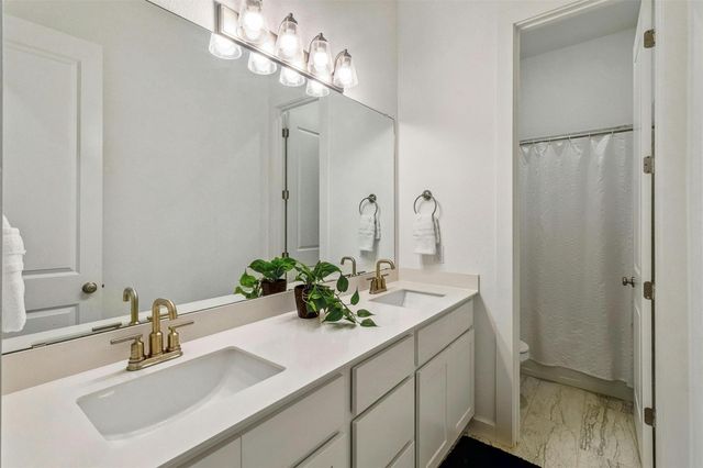 104 Rainbow Valley TRL, San Marcos, TX 78666