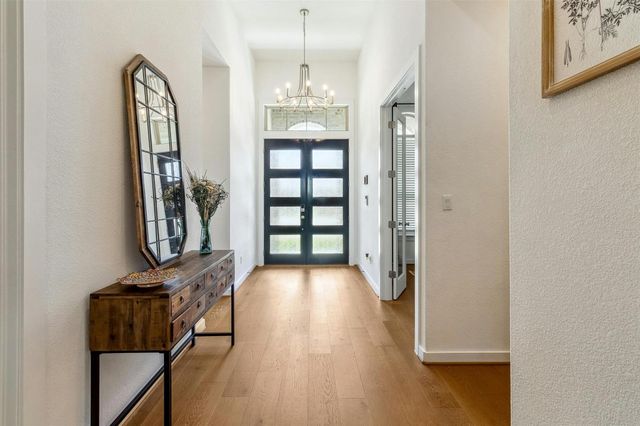 104 Rainbow Valley TRL, San Marcos, TX 78666