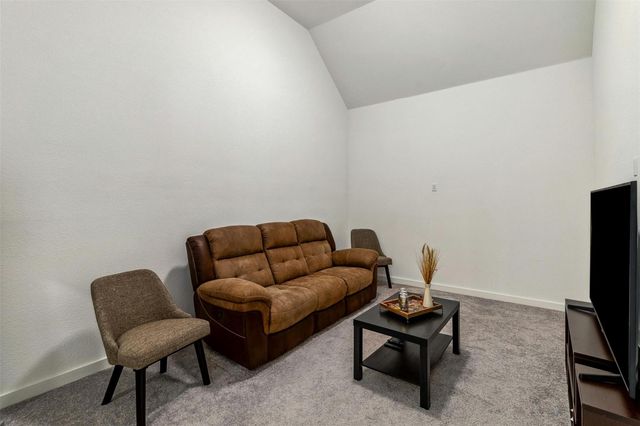 104 Rainbow Valley TRL, San Marcos, TX 78666