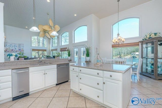 331 Carson Road, Muscle Shoals, AL 35661