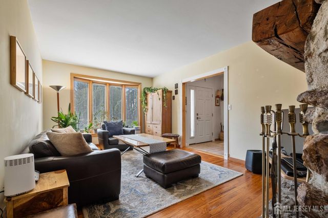 49 Broad Street, Milltown, NJ 08850