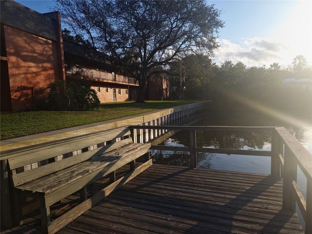 4805 ALT 19 215, Palm Harbor, FL 34683