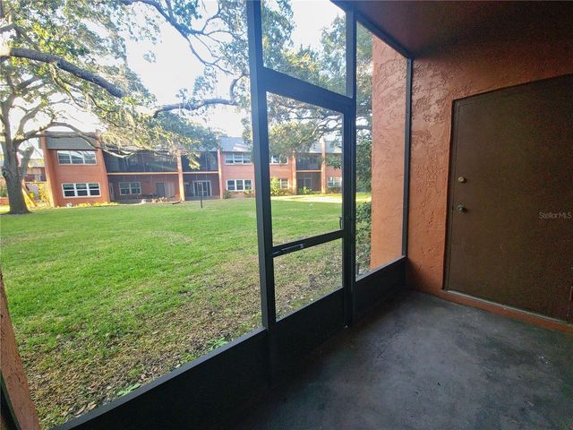 4805 ALT 19 215, Palm Harbor, FL 34683