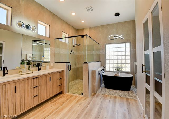 3001 Swan Hill Drive, Las Vegas, NV 89134