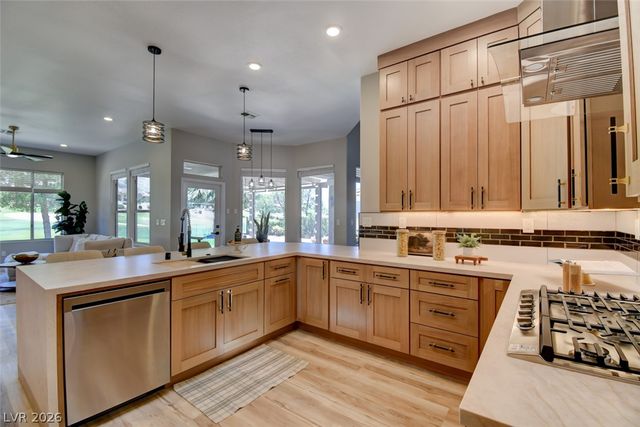 3001 Swan Hill Drive, Las Vegas, NV 89134