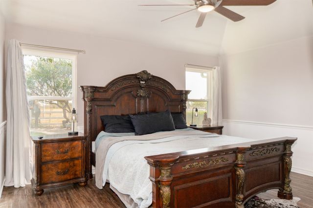 621 Old Stoney Court, Ponder, TX 76259