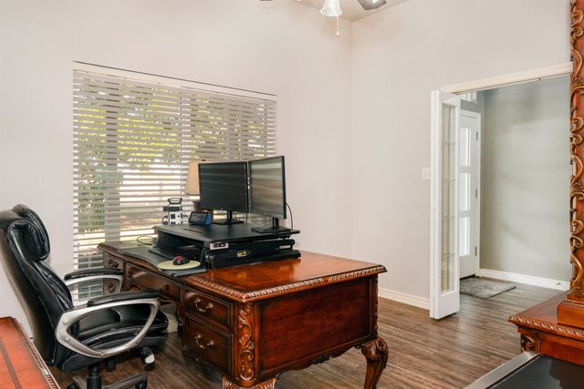 621 Old Stoney Court, Ponder, TX 76259