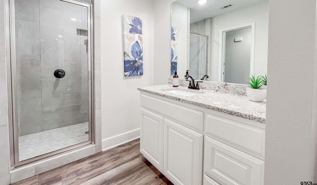 120 E Fairway Drive, Hideaway, TX 75771