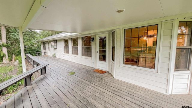 120 E Fairway Drive, Hideaway, TX 75771