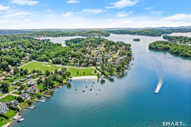 144 North Lake Shore Drive, Brookfield, CT 06804