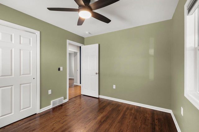 13 Arizona Circle, Madison, WI 53704