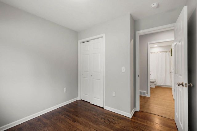 13 Arizona Circle, Madison, WI 53704