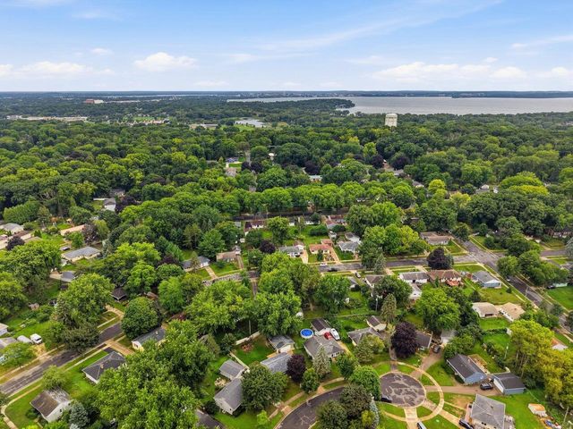 13 Arizona Circle, Madison, WI 53704