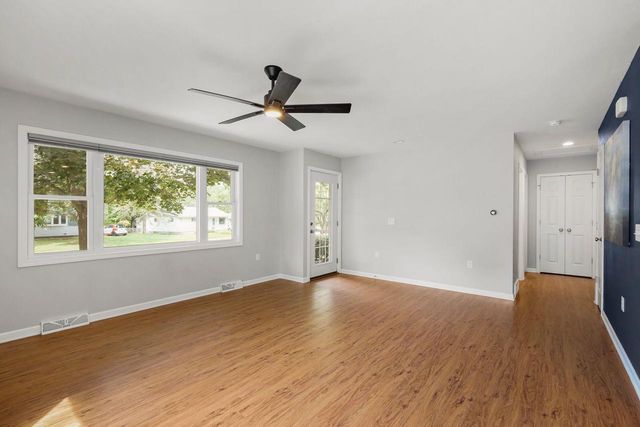 13 Arizona Circle, Madison, WI 53704
