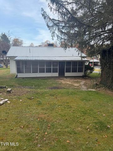 235 Southeast Glade Street, Wise, VA 24293