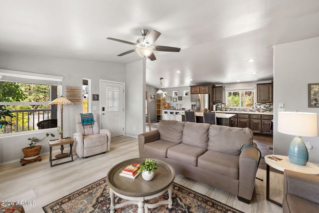 742 S TOPAZ Trail, Prescott, AZ 86303
