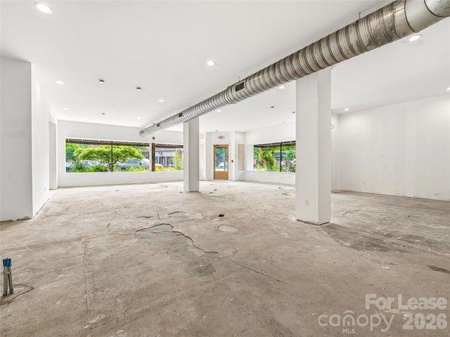 5 Biltmore Plaza, Asheville, NC 28803