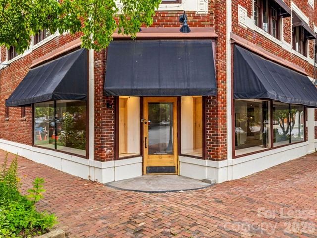 5 Biltmore Plaza, Asheville, NC 28803