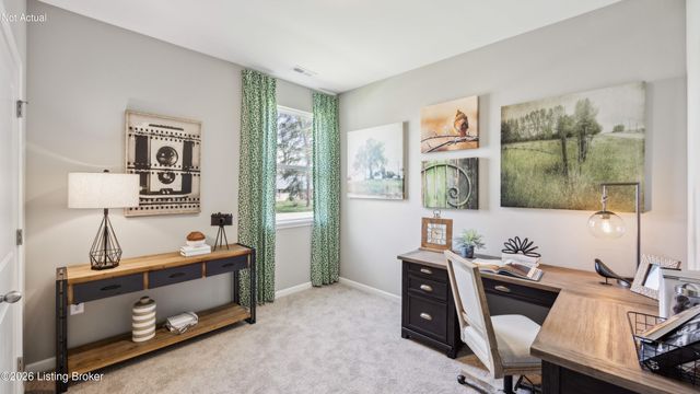 8106 Cedar Meadows Ln, Louisville, KY 40229