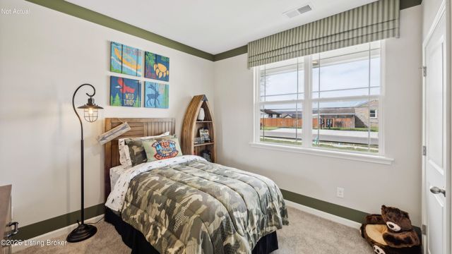 8106 Cedar Meadows Ln, Louisville, KY 40229