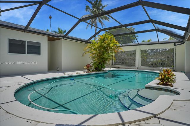 4731 Pierce Street, Hollywood, FL 33021