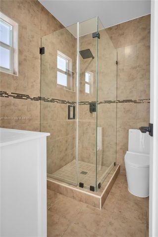 4731 Pierce Street, Hollywood, FL 33021