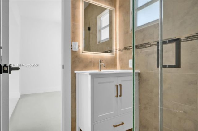 4731 Pierce Street, Hollywood, FL 33021