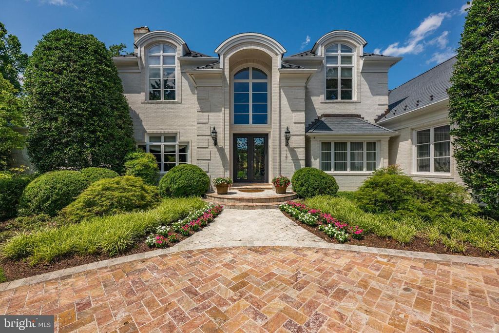 9204 REDWOOD AVE, Bethesda, MD 20817