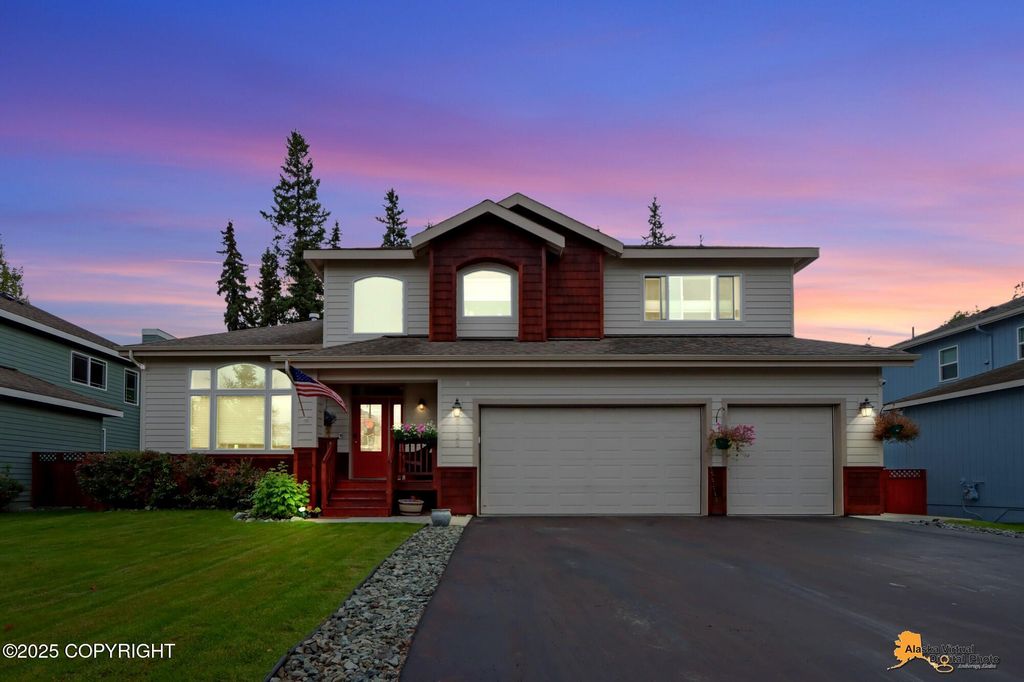 8725 Colusa Circle, Eagle River, AK 99577