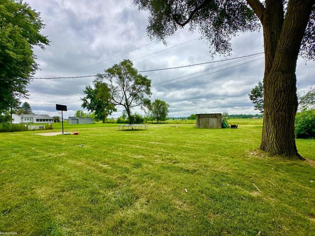 7340 N Lapeer Rd Street, Fostoria, MI 48435
