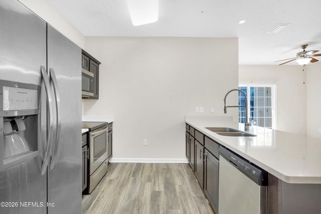 4959 KEY LIME Drive 203, Jacksonville, FL 32256