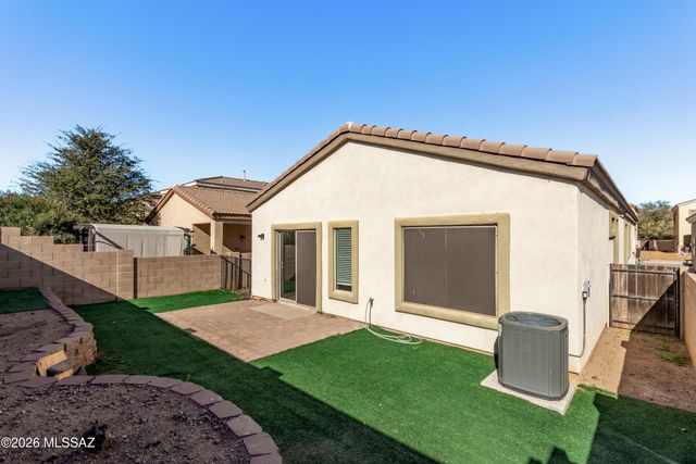 472 E Placita Nodo, Sahuarita, AZ 85629