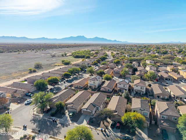 472 E Placita Nodo, Sahuarita, AZ 85629