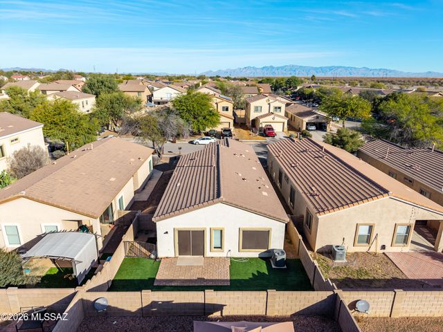 472 E Placita Nodo, Sahuarita, AZ 85629