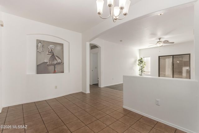 472 E Placita Nodo, Sahuarita, AZ 85629