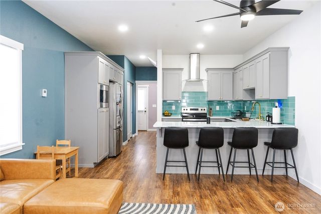 825 E 55TH, Tacoma, WA 98404