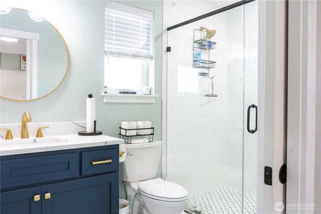 825 E 55TH, Tacoma, WA 98404