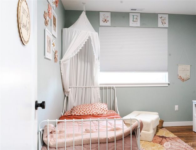 825 E 55TH, Tacoma, WA 98404