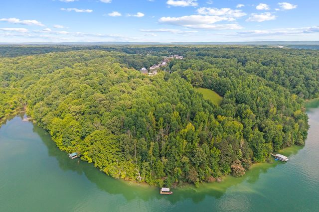 594 Overlook Cir, Tullahoma, TN 37388