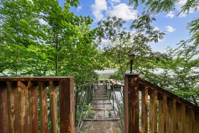 594 Overlook Cir, Tullahoma, TN 37388