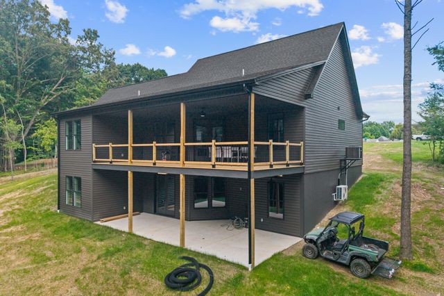 594 Overlook Cir, Tullahoma, TN 37388