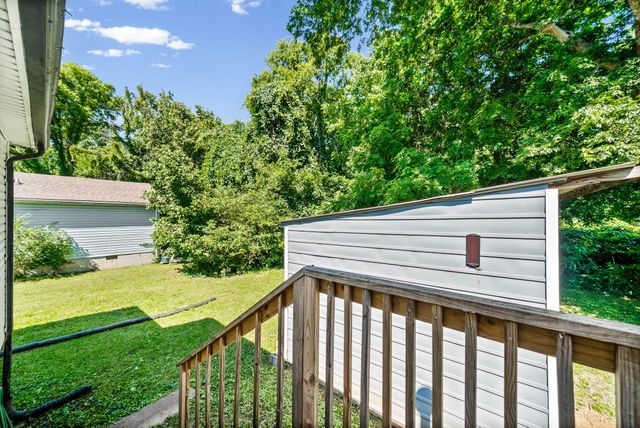 124 Edmondson Ferry Rd, Clarksville, TN 37040