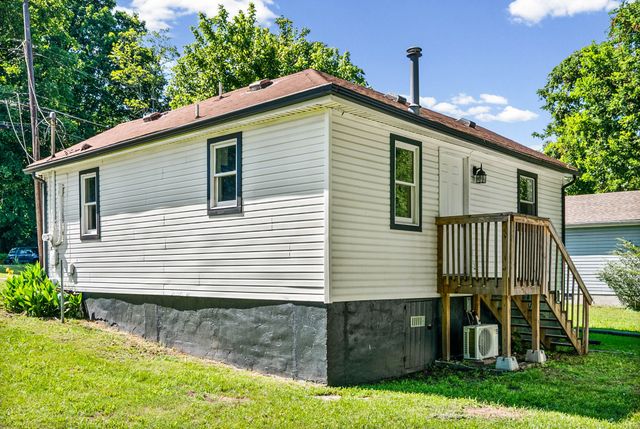 124 Edmondson Ferry Rd, Clarksville, TN 37040