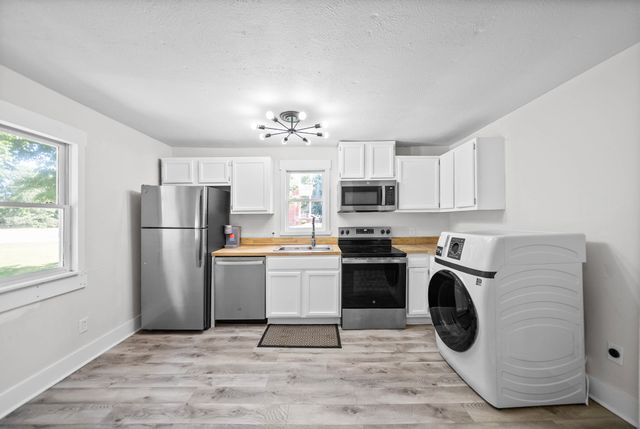 124 Edmondson Ferry Rd, Clarksville, TN 37040