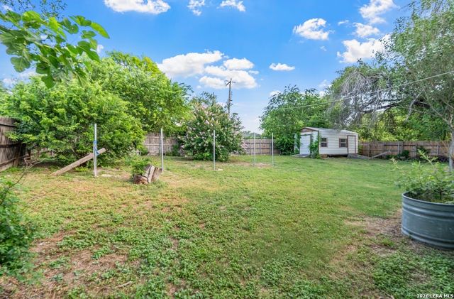 6806 BENDER DR, San Antonio, TX 78229