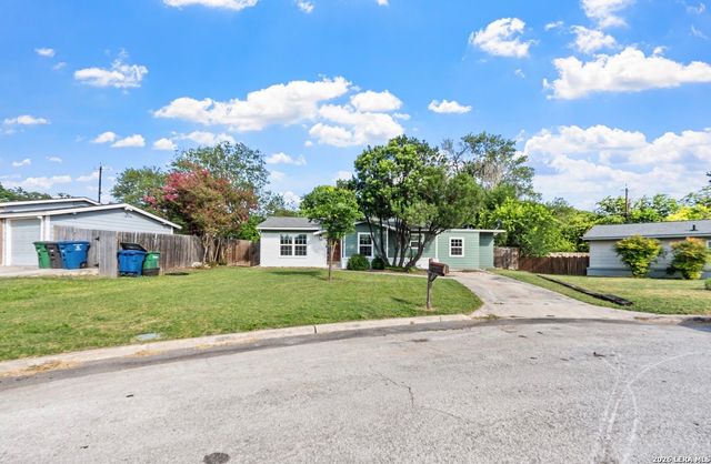 6806 BENDER DR, San Antonio, TX 78229