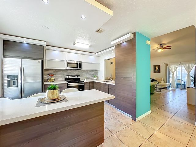 2364 WATER VIEW LOOP, Kissimmee, FL 34743